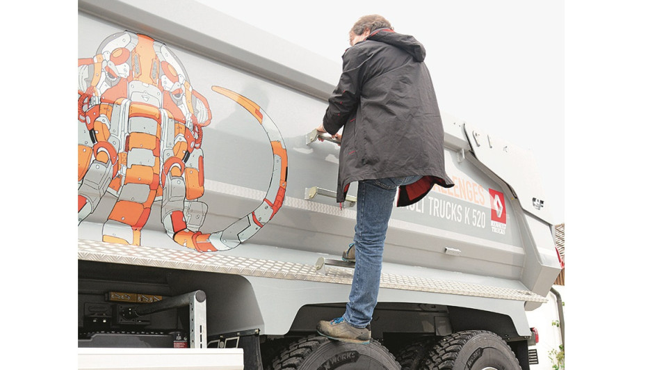 Fahrzeug Renault Kipper