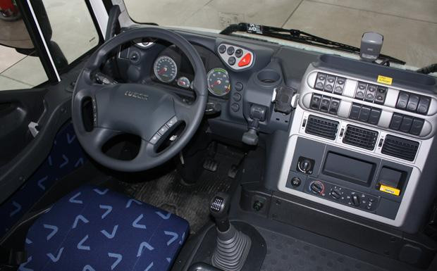 Iveco-Stralis-330CNG