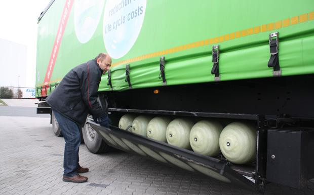 Iveco-Stralis-330CNG