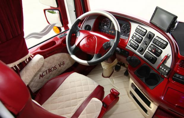 Showtruck Viehtransporter