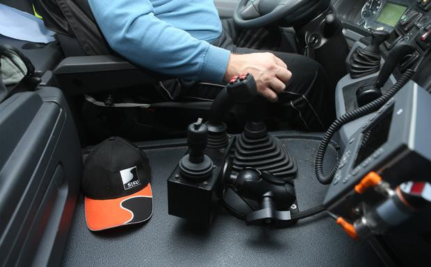 Sisu Polar DK 16 M Schneeplug