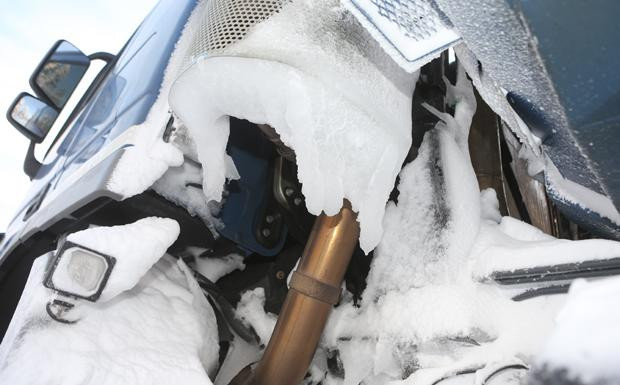 Sisu Polar DK 16 M Schneeplug