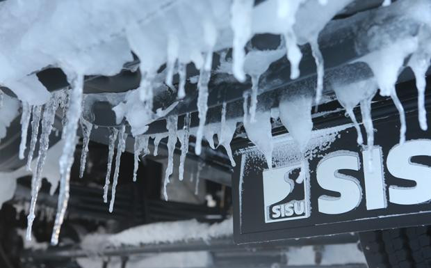 Sisu Polar DK 16 M Schneeplug