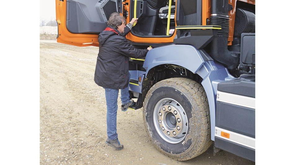 Stufe Renault Kipper