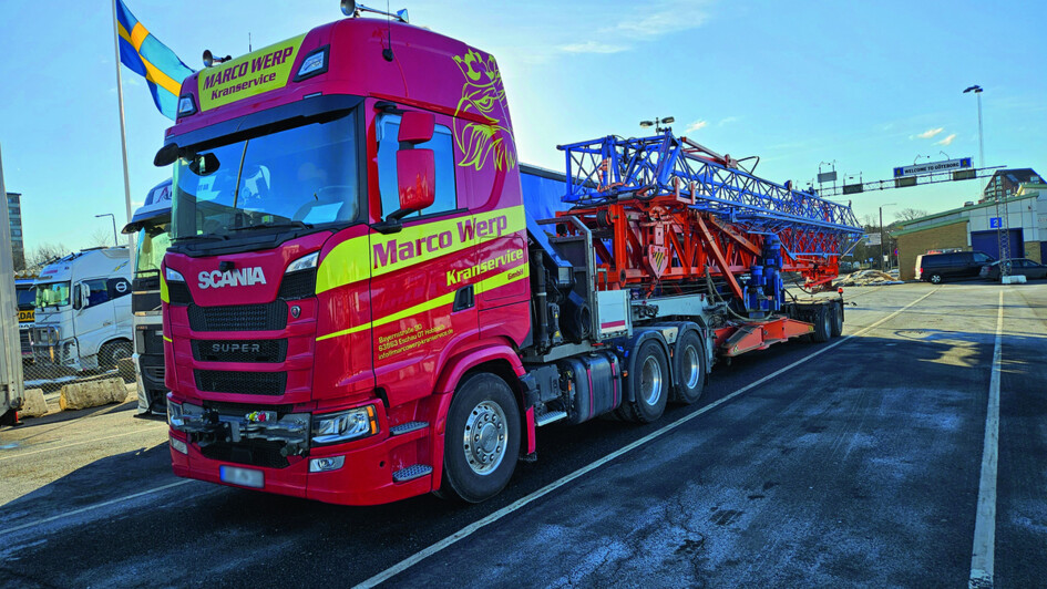 Roter LKW