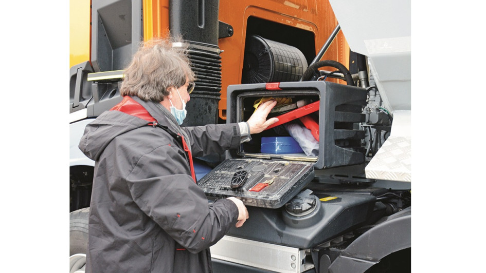 Werkzeugfach Renault Kipper