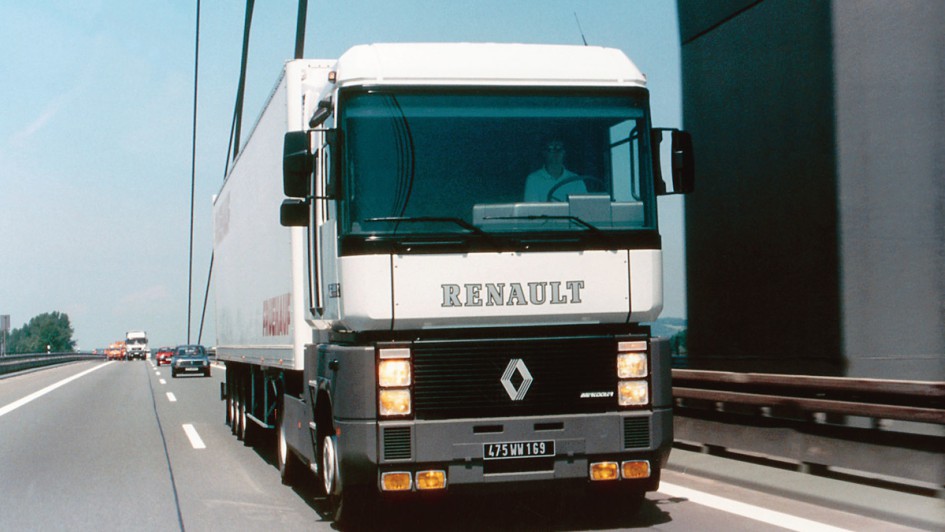 x-90-renault-trucks-magnum-ae-90.jpg