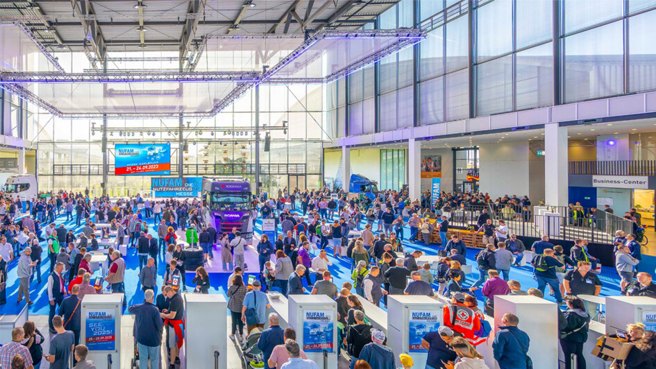 Einlass und die Aktionshalle der NUFAM 2023